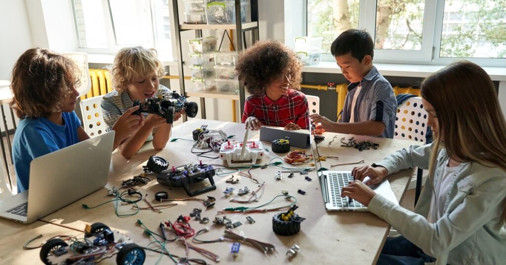 Explore 8+ STEM Activities for Middle School to Get a Reaction