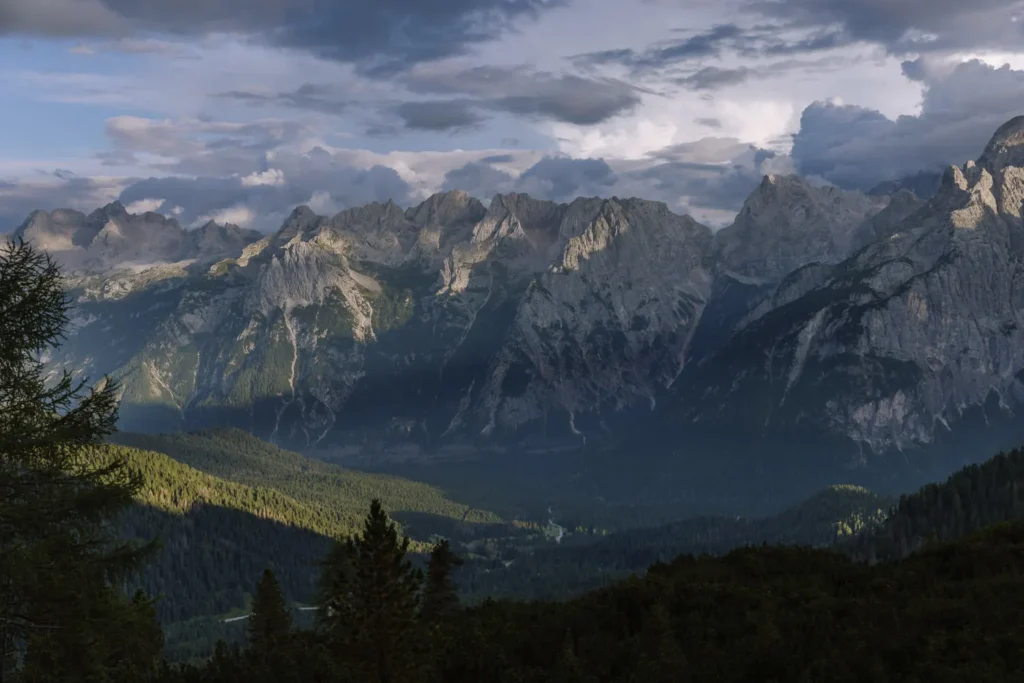 How To Hike The Monte Popena Circuit In The Dolomites
