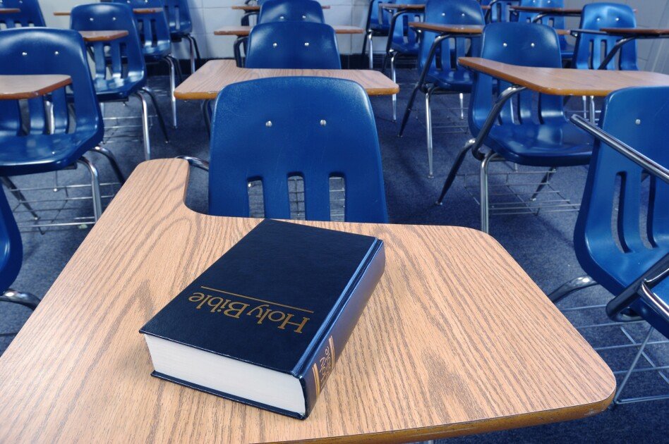 New Okla. Schools Superintendent Rescinds Mandate for Bible Instruction in Schools New Okla. Schools Superintendent Rescinds Mandate for Bible Instruction in Schools