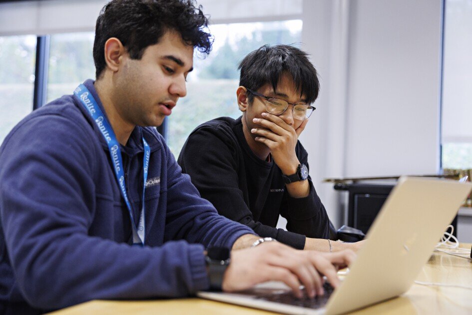 Can School Counselors Support the Push Toward More Career Pathways? Can School Counselors Support the Push Toward More Career Pathways?